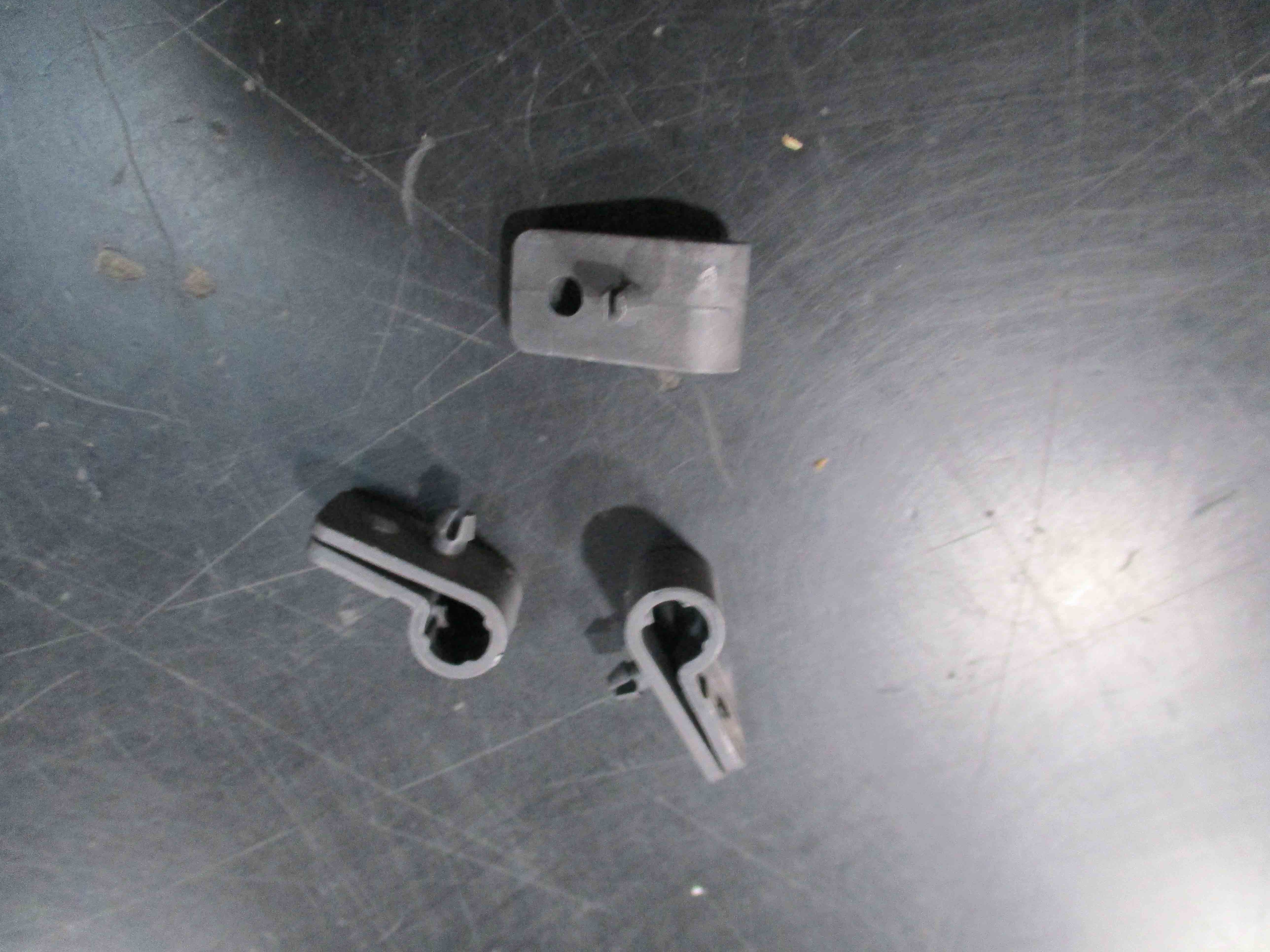 DELLA Replacement Cable Clamp for TL-24K2V-19S Outdoor Unit