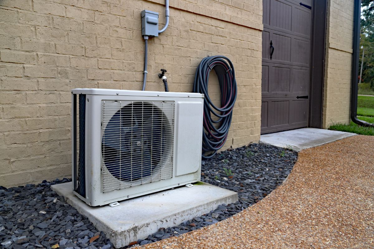 How Does a Mini Split Air Conditioner Work?